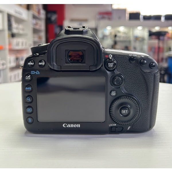 Canon EOS 5D Mark III Usata (58.782 scatti)